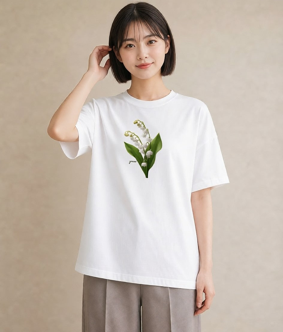 グラフィックTシャツ レディース すずらん 花 花柄 イラスト 旅行コーデ 20代 カジュアルコーデ 白T