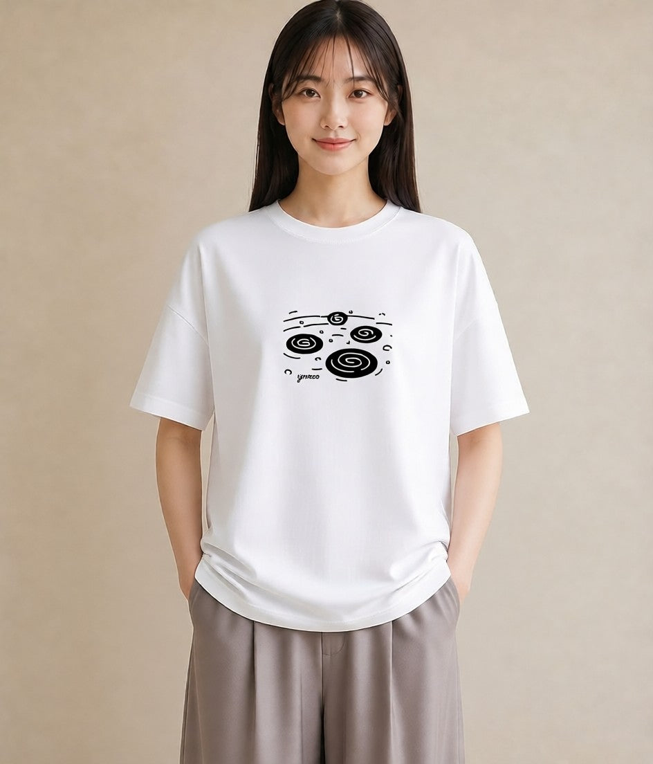 デザインTシャツ レディース 桟橋 水辺 波止場 ナチュラル アンティーク イラスト ゆるコーデ 送別ギフト 通勤 白T YMAZO