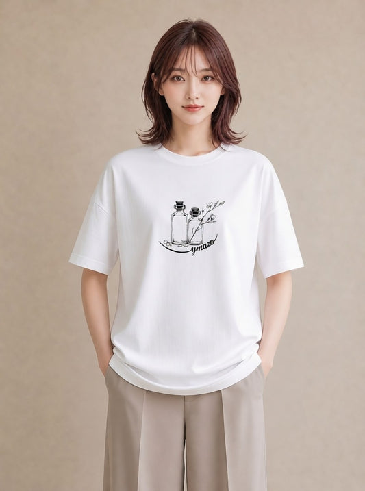 グラフィックTシャツ レディース 香水 香水瓶 パフューム イラスト きれいめカジュアル 部屋着 女性向けギフト 白T YMAZO