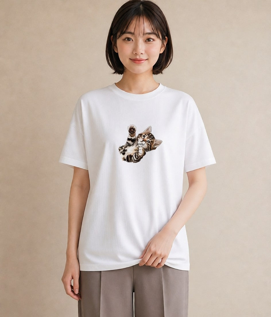 デザインTシャツ レディース サバトラ 猫 ねこ イラスト 抜け感 通学 誕生日プレゼント 白T YMAZO