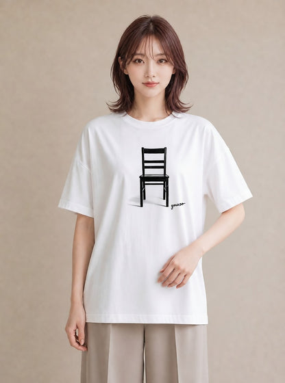 Tシャツ レディース 窓辺の椅子 窓辺 椅子 ナチュラル アンティーク イラスト ラフ ホワイトデー 春服 白T YMAZO