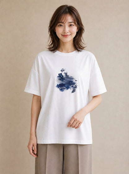 デザインTシャツ レディース 雨上がりの小道 雨上がり 小道 ナチュラル アンティーク イラスト 水彩風 カフェ服 クリスマス 白T YMAZO
