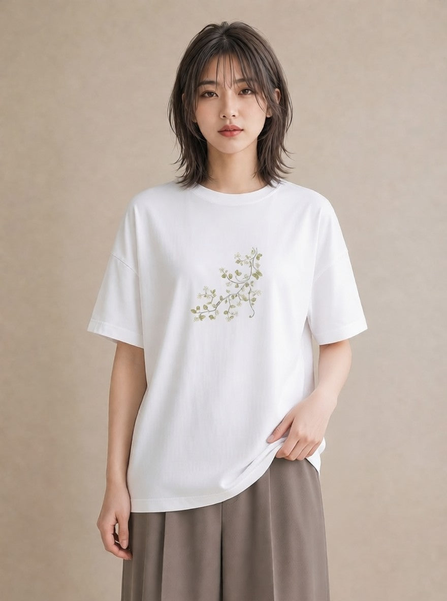 プリントTシャツ レディース つる 植物 ボタニカル イラスト 線画 散歩 お出かけ 白T YMAZO