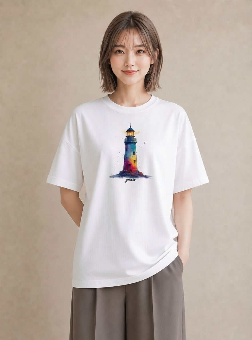 グラフィックTシャツ レディース 灯台 霧 海 ナチュラル アンティーク イラスト モード 秋コーデ おしゃれギフト 白T YMAZO
