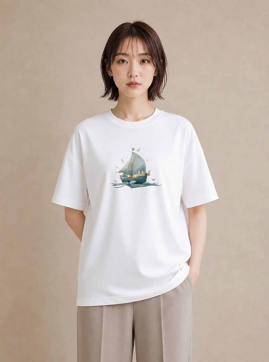 半袖Tシャツ レディース 紙の船 水辺 ナチュラル アンティーク イラスト 旅行コーデ 誕生日プレゼント 綿100 白T YMAZO