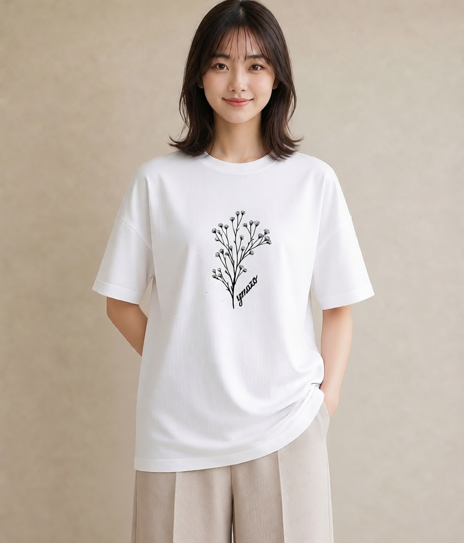 グラフィックTシャツ レディース カスミソウ かすみ草 花 花柄 イラスト 抜け感 カジュアルコーデ 買い物 白T