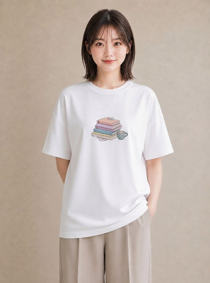 Tシャツ レディース 本 読書 ブック イラスト カフェコーデ 普段着 週末コーデ 白T YMAZO