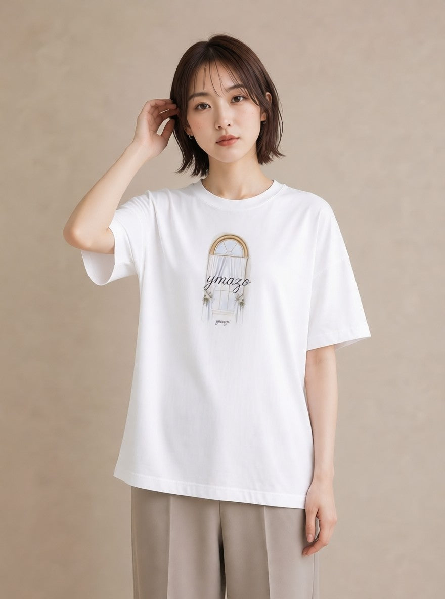 プリントTシャツ レディース 窓辺の雨 雨の日 窓 ナチュラル アンティーク イラスト 抜け感 友達ギフト 部屋着 白T YMAZO