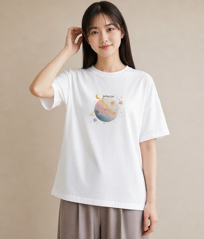 半袖Tシャツ レディース オーロラ 星空 宇宙 イラスト 個性的 女性向けギフト 散歩 白T YMAZO