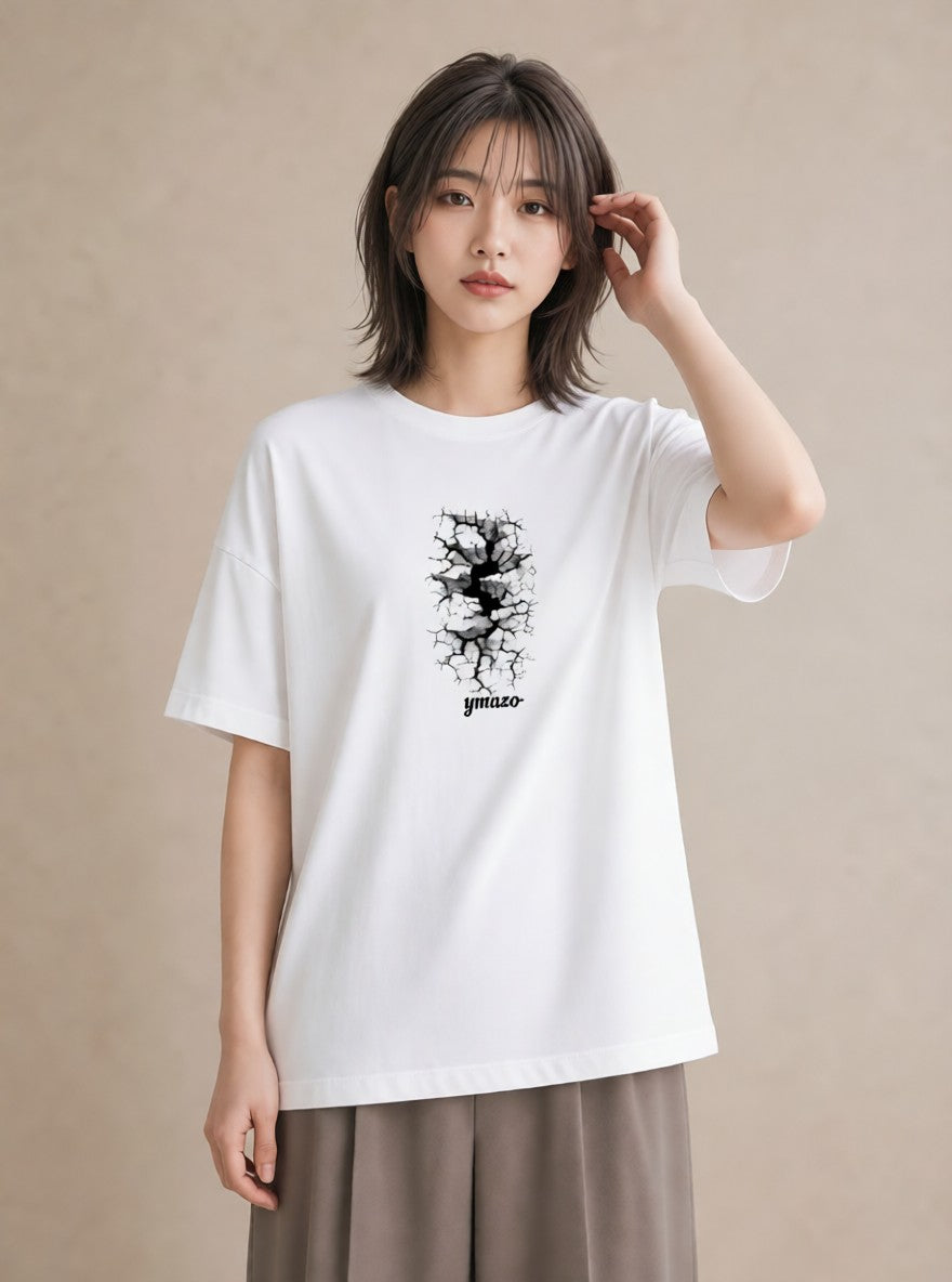 デザインTシャツ レディース 雨上がりの小道 雨上がり 小道 ナチュラル アンティーク イラスト モード カフェ服 クリスマス 白T YMAZO