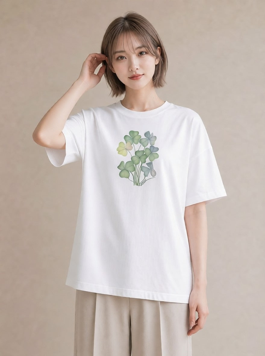デザインTシャツ レディース クローバー 四つ葉 花 花柄 イラスト きれいめカジュアル 通勤 在宅 白T YMAZO