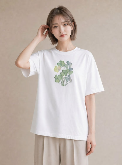 デザインTシャツ レディース クローバー 四つ葉 花 花柄 イラスト きれいめカジュアル 通勤 在宅 白T YMAZO