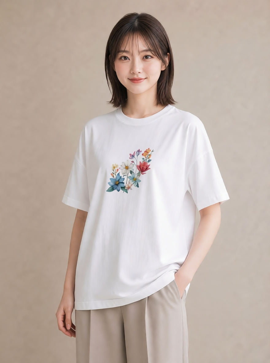 デザインTシャツ レディース コスモス 秋桜 花 花柄 イラスト 休日コーデ 自分用 ルームウェア 白T