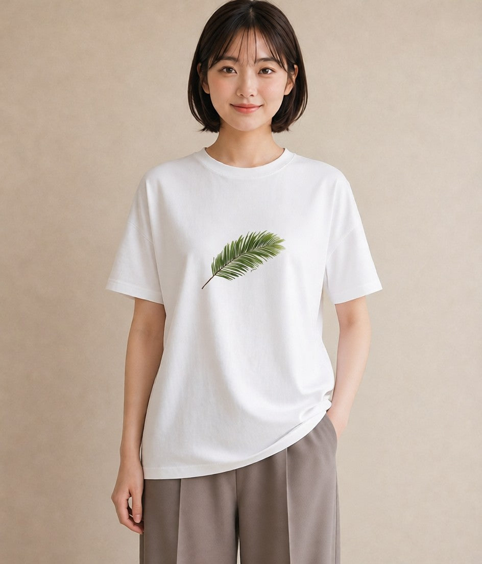 Tシャツ レディース シダ 植物 ボタニカル イラスト フェミニン 普段着 週末コーデ 白T YMAZO