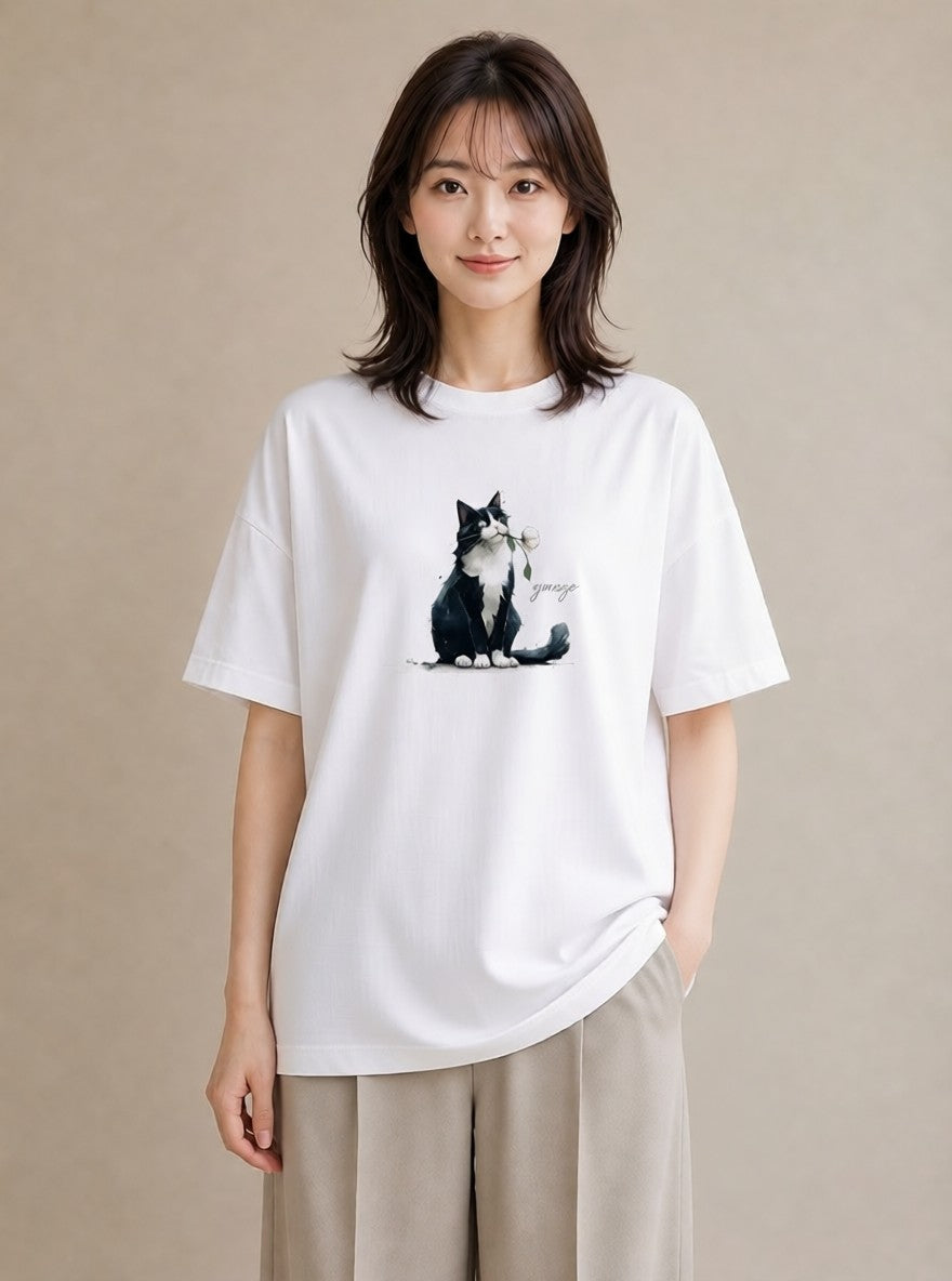 半袖Tシャツ レディース ハチワレ 白黒猫 猫 ねこ イラスト 手描き風 春服 ミセス 白T YMAZO