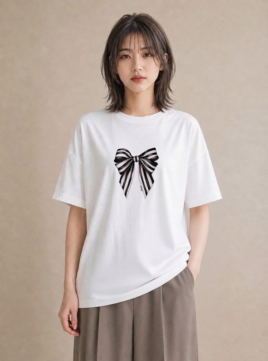 半袖Tシャツ レディース リボン 蝶結び ナチュラル アンティーク イラスト ラフカジュアル 在宅 公園 白T YMAZO