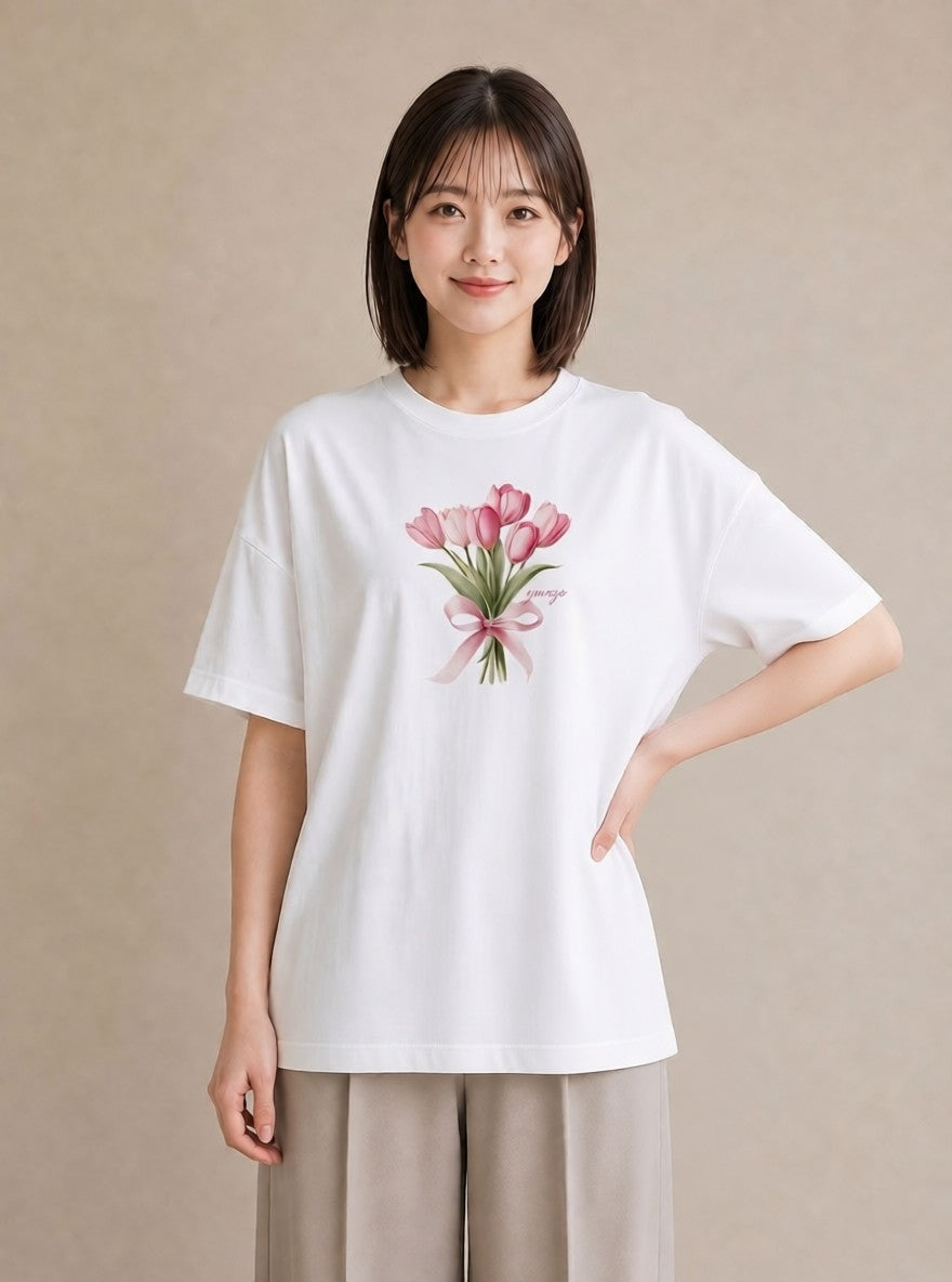 半袖Tシャツ レディース チューリップ 花 花柄 イラスト ニュアンス ママ カフェ服 白T YMAZO
