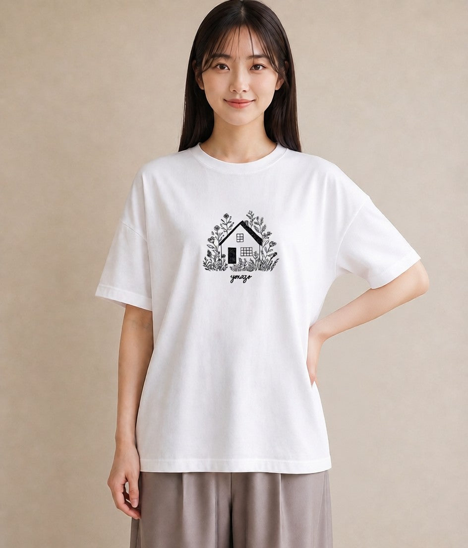 半袖Tシャツ レディース 湖畔の小屋 湖 小屋 ナチュラル アンティーク イラスト レトロ 秋コーデ おしゃれギフト 白T YMAZO