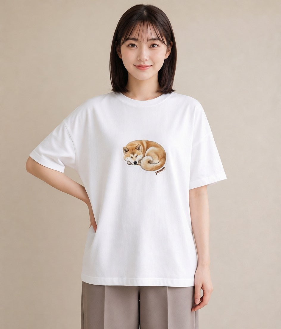 プリントTシャツ レディース 秋田犬 犬 いぬ イラスト 線画 ペアコーデ 秋コーデ 白T YMAZO