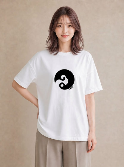 プリントTシャツ レディース 扇子 そよ風 ナチュラル アンティーク イラスト ユニーク カフェ服 クリスマス 白T YMAZO