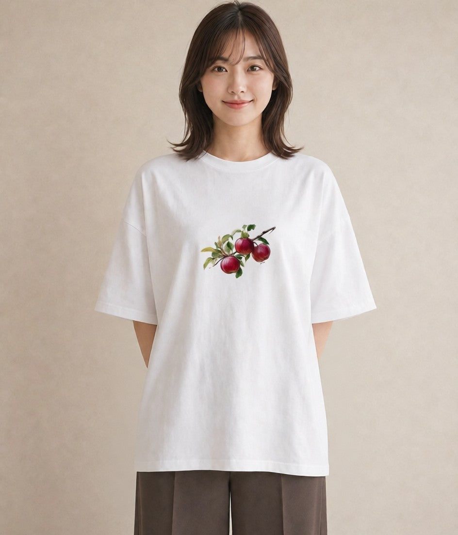 プリントTシャツ レディース りんご 林檎 アップル 食べ物 フード イラスト こなれ感 カフェ巡り 女子会 白T YMAZO