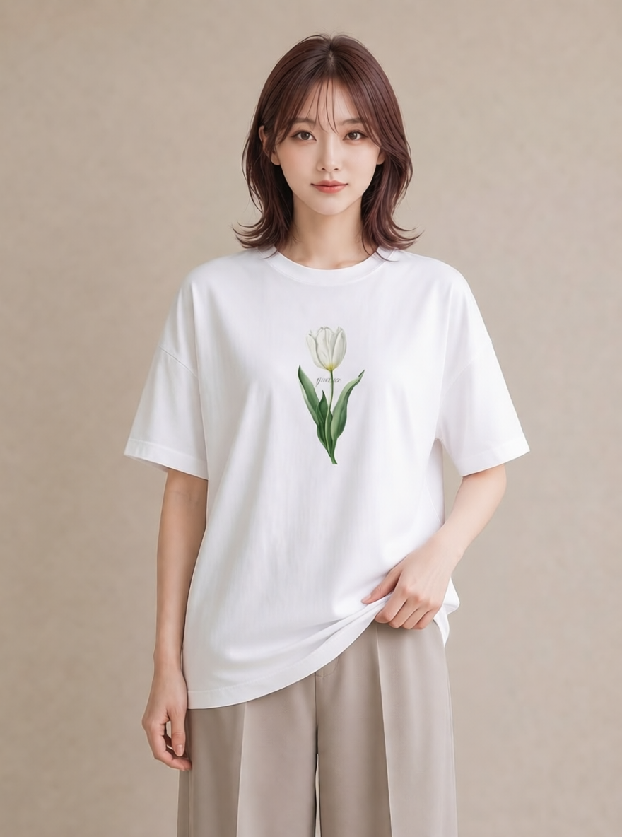 Tシャツ レディース チューリップ 花 花柄 イラスト きれいめカジュアル デイリーウェア 休日 白T