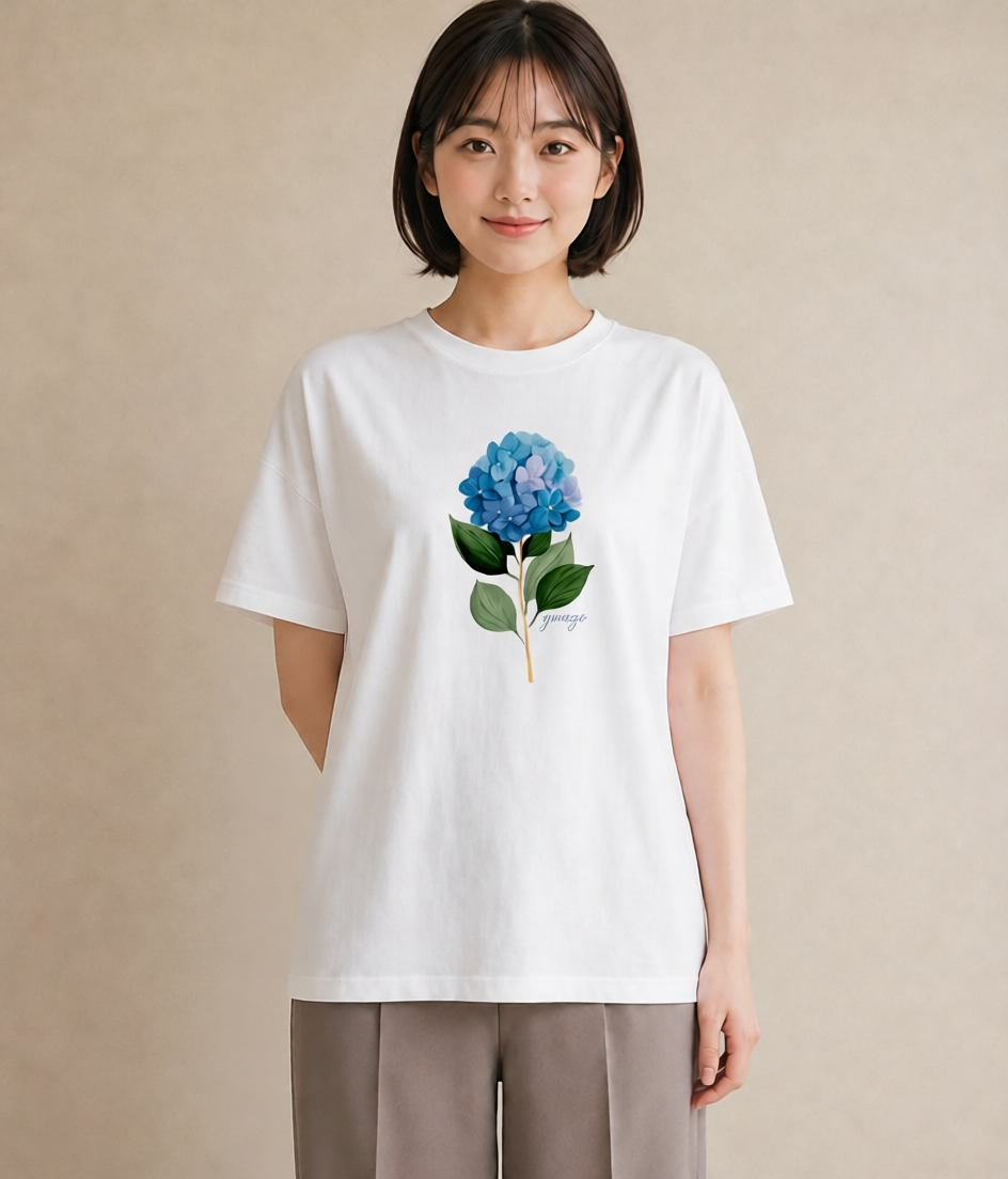 グラフィックTシャツ レディース あじさい 紫陽花 アジサイ 花 花柄 イラスト 旅行コーデ ママ カフェ服 白T