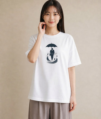 デザインTシャツ レディース 傘 水たまり 雨 ナチュラル アンティーク イラスト 淡色 ギフト 母の日 白T YMAZO