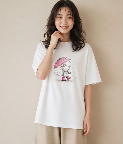 デザインTシャツ レディース 傘 水たまり 雨 ナチュラル アンティーク イラスト お洒落 通学 誕生日プレゼント 白T YMAZO