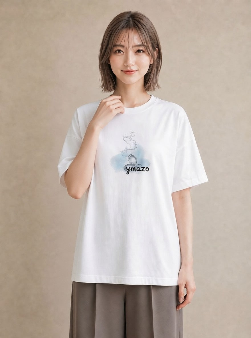 グラフィックTシャツ レディース パールピアス アクセサリー ナチュラル アンティーク イラスト こなれ感 20代 カジュアルコーデ 白T YMAZO