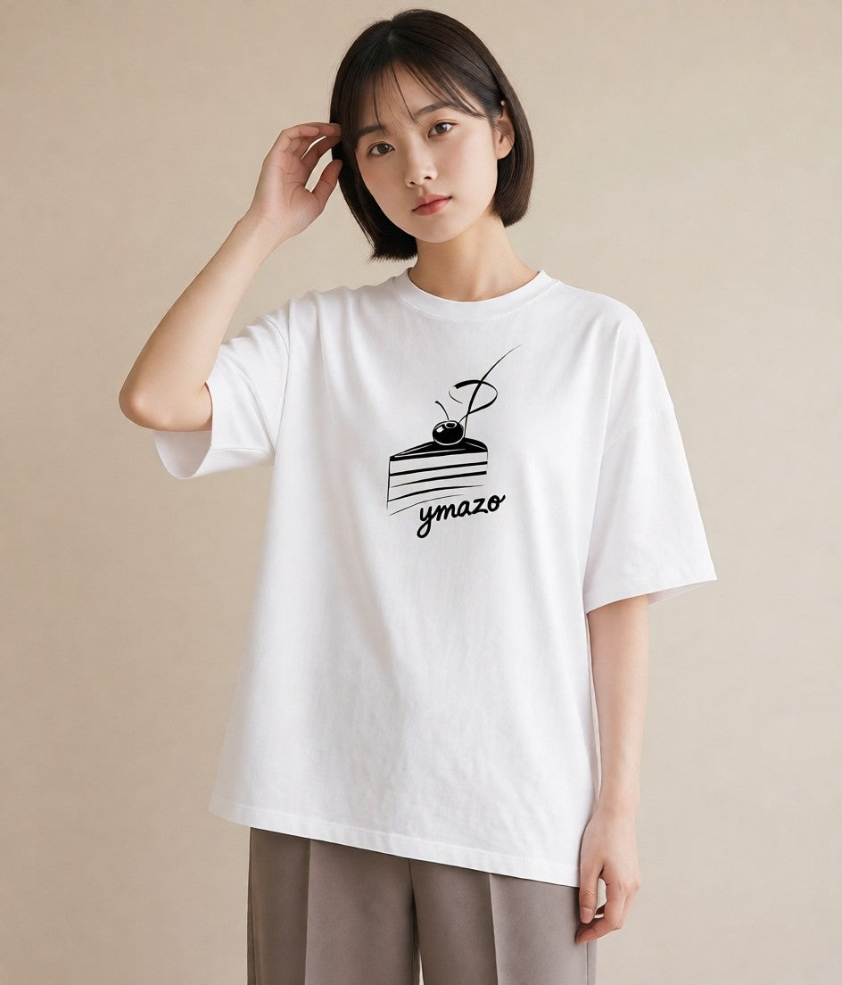 Tシャツ レディース スイーツ お菓子 デザート イラスト 休日コーデ 20代 カジュアルコーデ 白T YMAZO