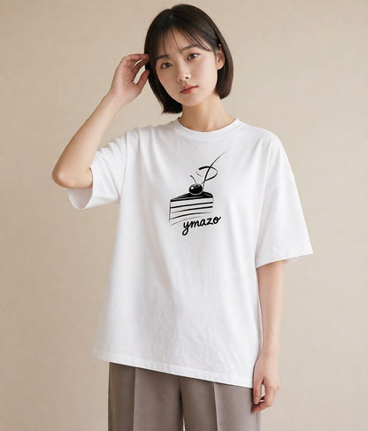 Tシャツ レディース スイーツ お菓子 デザート イラスト 休日コーデ 20代 カジュアルコーデ 白T YMAZO