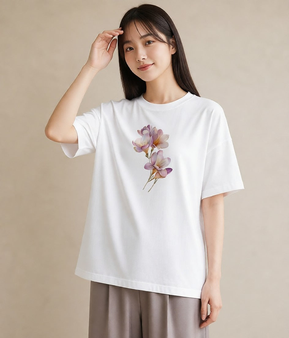 半袖Tシャツ レディース ゆり 百合 花 花柄 イラスト 北欧風 帰省 ラフ 白T