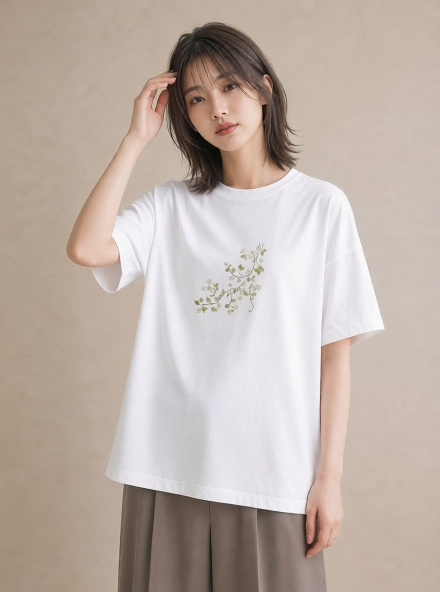 プリントTシャツ レディース つる 植物 ボタニカル イラスト 線画 散歩 お出かけ 白T YMAZO