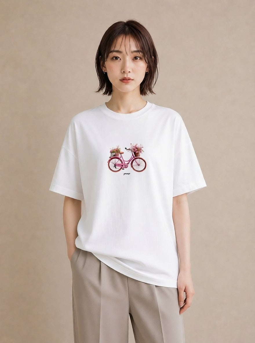 デザインTシャツ レディース 自転車のかご 自転車 花かご ナチュラル アンティーク イラスト きれいめ 在宅 公園 白T YMAZO