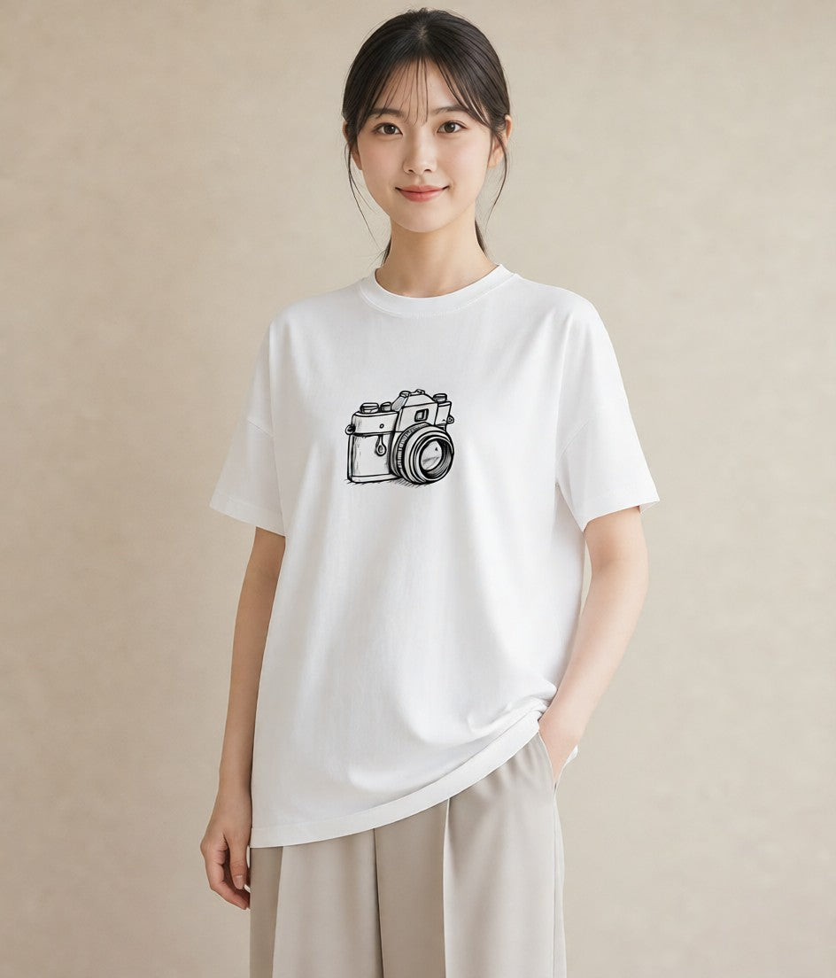 デザインTシャツ レディース カメラ フィルムカメラ レトロカメラ イラスト きれいめカジュアル おしゃれギフト 社会人 白T YMAZO