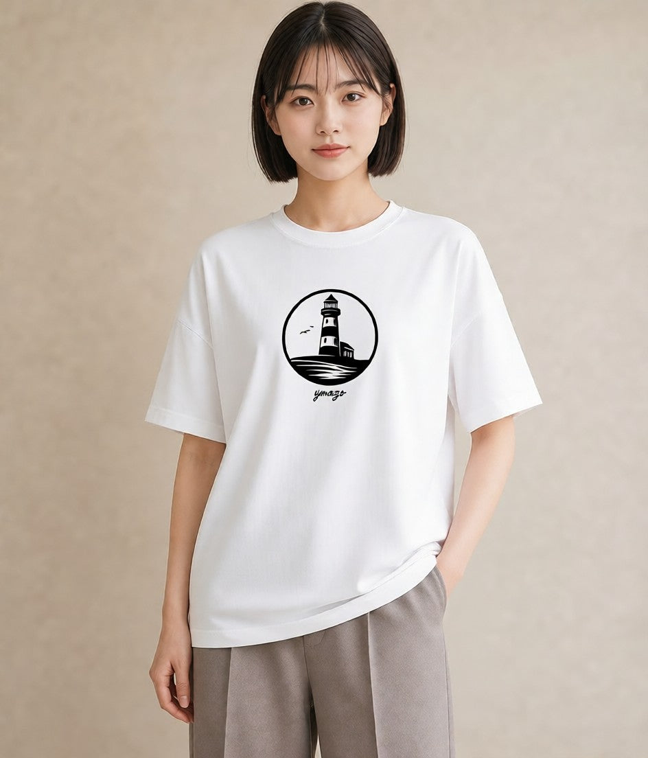半袖Tシャツ レディース 灯台 霧 海 ナチュラル アンティーク イラスト 可愛い デート 帰省 白T YMAZO