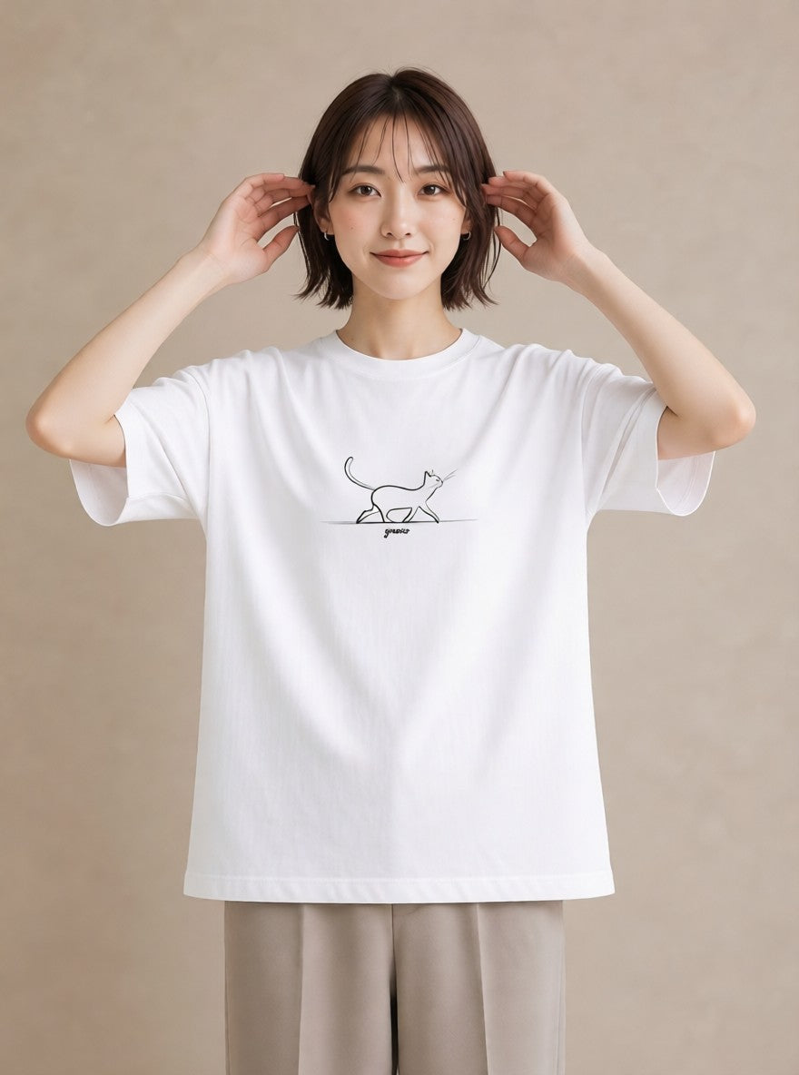 Tシャツ レディース 猫 ねこ ネコ イラスト 手描き風 休日 ペアコーデ 白T YMAZO