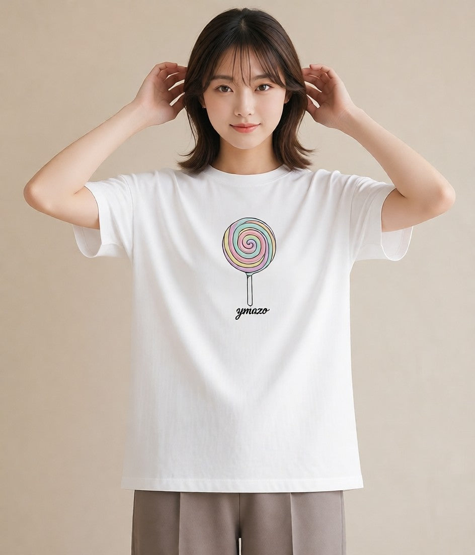 プリントTシャツ レディース キャンディ 食べ物 フード イラスト 北欧風 散歩 お出かけ 白T YMAZO