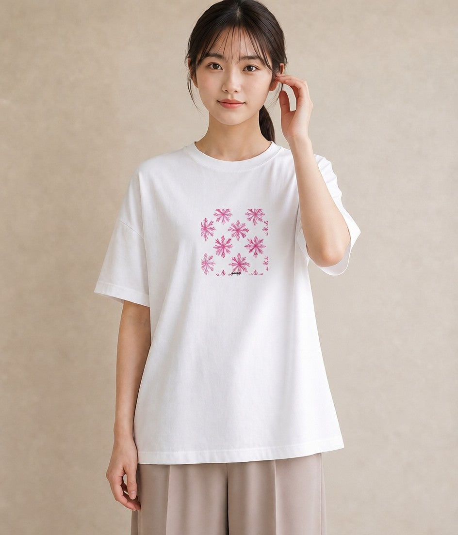 グラフィックTシャツ レディース 雪の結晶 星空 宇宙 イラスト フェミニン 女子会 お揃い 白T YMAZO