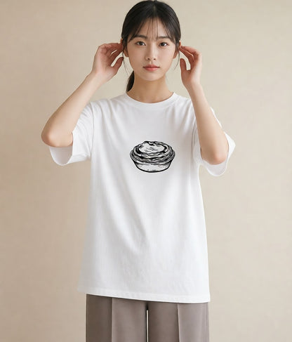 グラフィックTシャツ レディース スイーツ お菓子 デザート イラスト きれいめカジュアル 普段着 週末コーデ 白T YMAZO