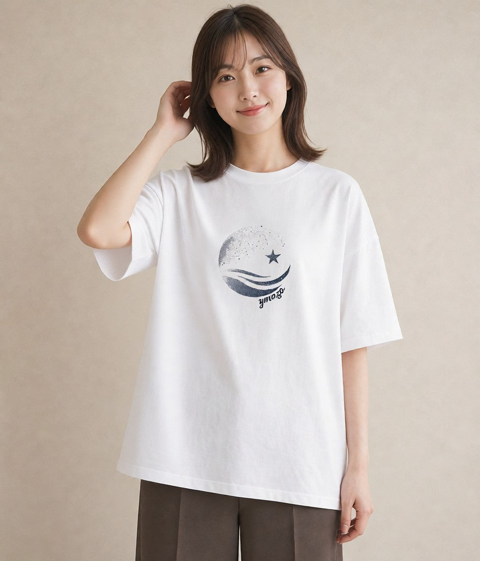 グラフィックTシャツ レディース 月と星 星空 ムーン イラスト 淡色 散歩 お出かけ 白T YMAZO