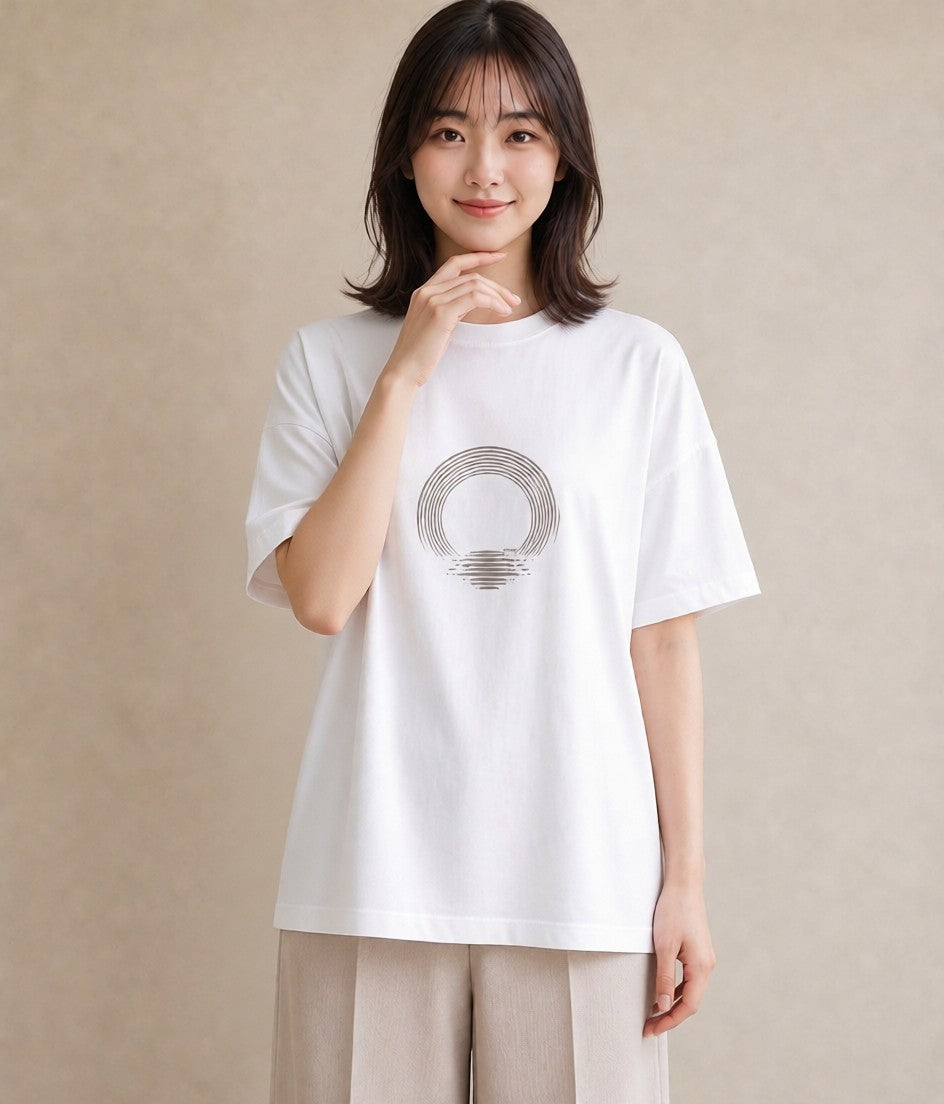半袖Tシャツ レディース 紙の船 水辺 ナチュラル アンティーク イラスト 個性的 20代 カジュアルコーデ 白T YMAZO