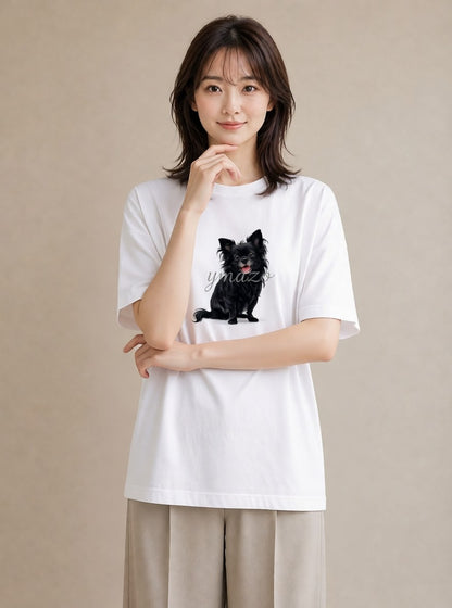半袖Tシャツ レディース ロングコートチワワ 犬 いぬ イラスト きれいめカジュアル 春コーデ 姉妹 白T YMAZO