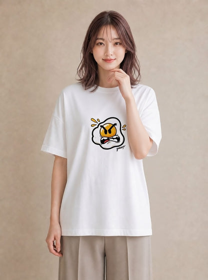 プリントTシャツ レディース 目玉焼き 食べ物 フード イラスト ミニマル 20代 カジュアルコーデ 白T YMAZO