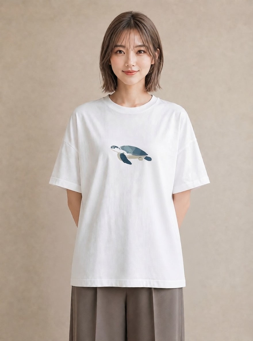 グラフィックTシャツ レディース ウミガメ 海の生き物 海 イラスト モード 20代 カジュアルコーデ 白T YMAZO