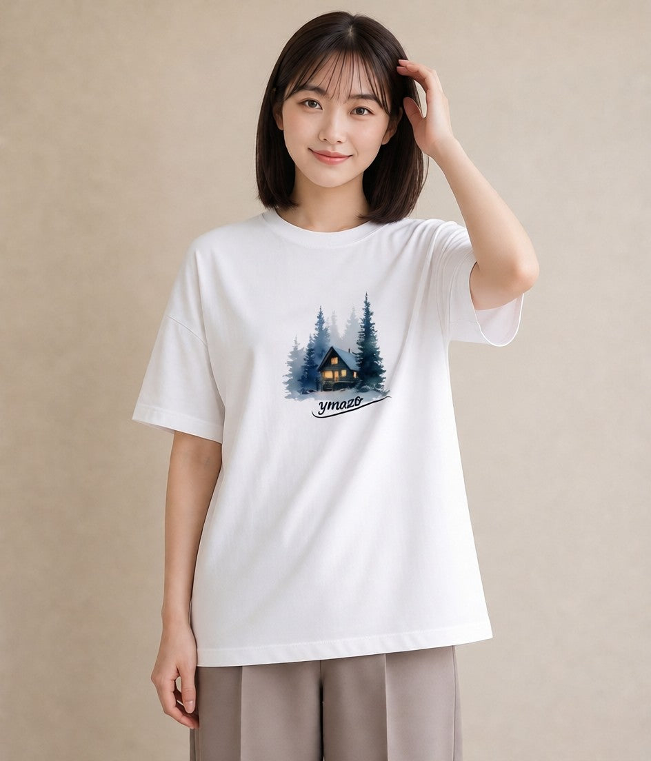 半袖Tシャツ レディース 灯りの家 小屋 夜 ナチュラル アンティーク イラスト カフェコーデ ラフ レイヤード 白T YMAZO