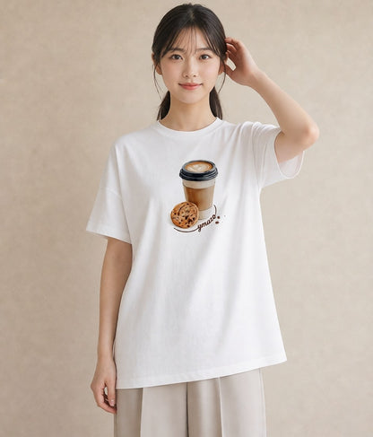 Tシャツ レディース カフェラテ 食べ物 フード イラスト 線画 春服 ミセス 白T YMAZO