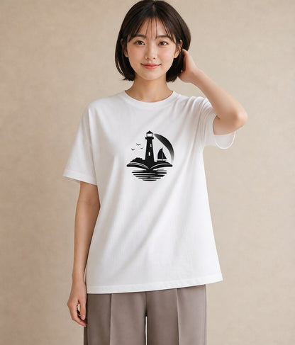 グラフィックTシャツ レディース 灯台 霧 海 ナチュラル アンティーク イラスト 個性的 ホワイトデー 春服 白T YMAZO