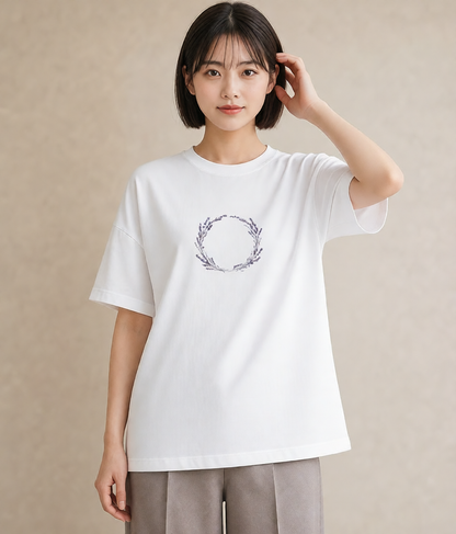 半袖Tシャツ レディース ラベンダー 花 花柄 イラスト ラフ デート 帰省 白T